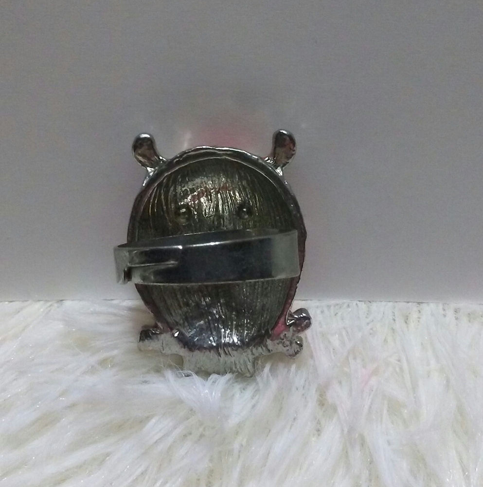 Sweet Red Owl Ring - Picture 3 of 4